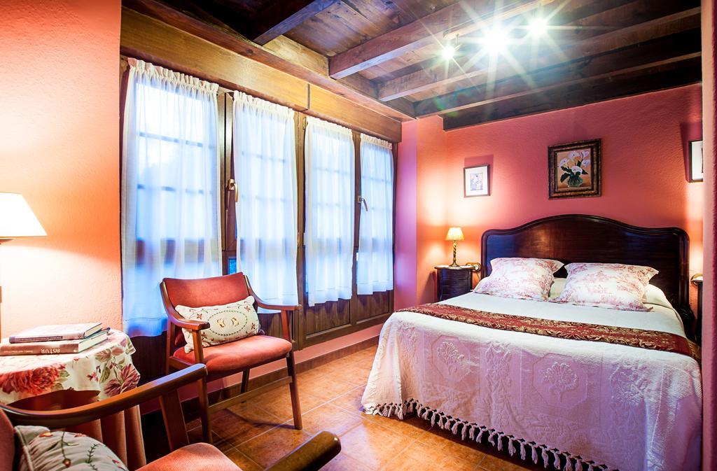 Affittacamere Casa De Aldea Riosol Onís Esterno foto